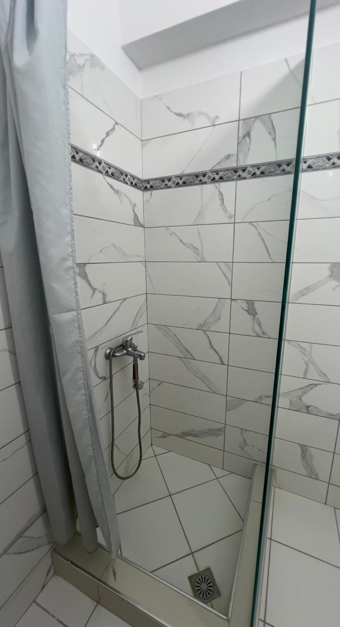 Apartments Eri Sarande Ngoại thất bức ảnh